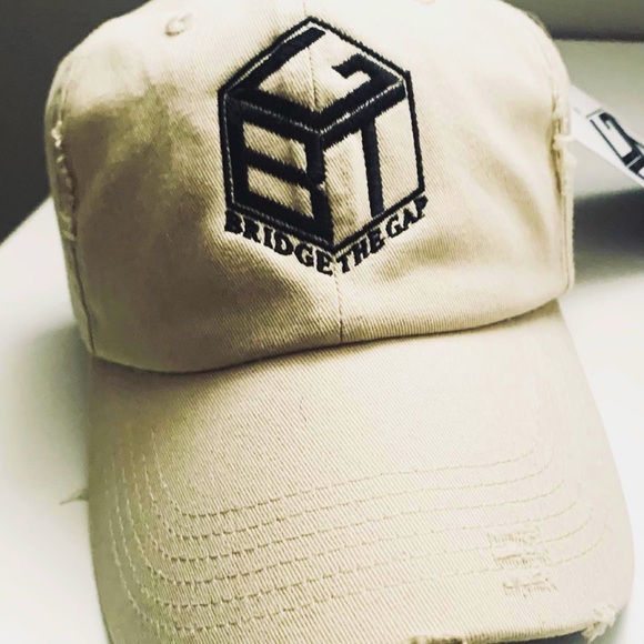 BTG Apparel Other - BTG embroidered dad hat
